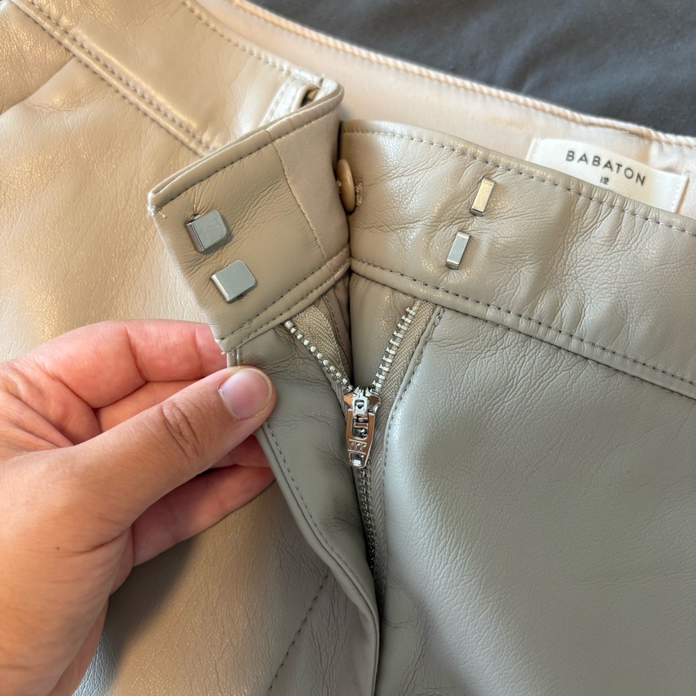 Babaton Command Cropped Pants - Picture 11 of 16